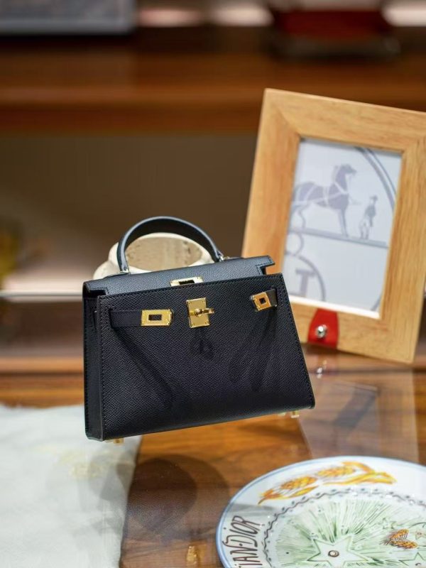 2025-015-BK (6) Black Gold Handcrafted palmprint leather bag