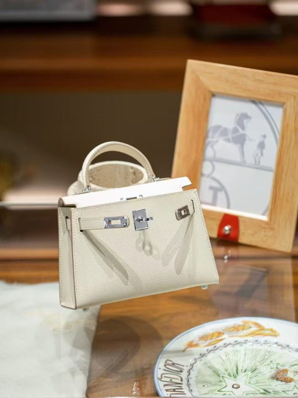 2025-016W (4) White Gold Handcrafted palmprint leather bag