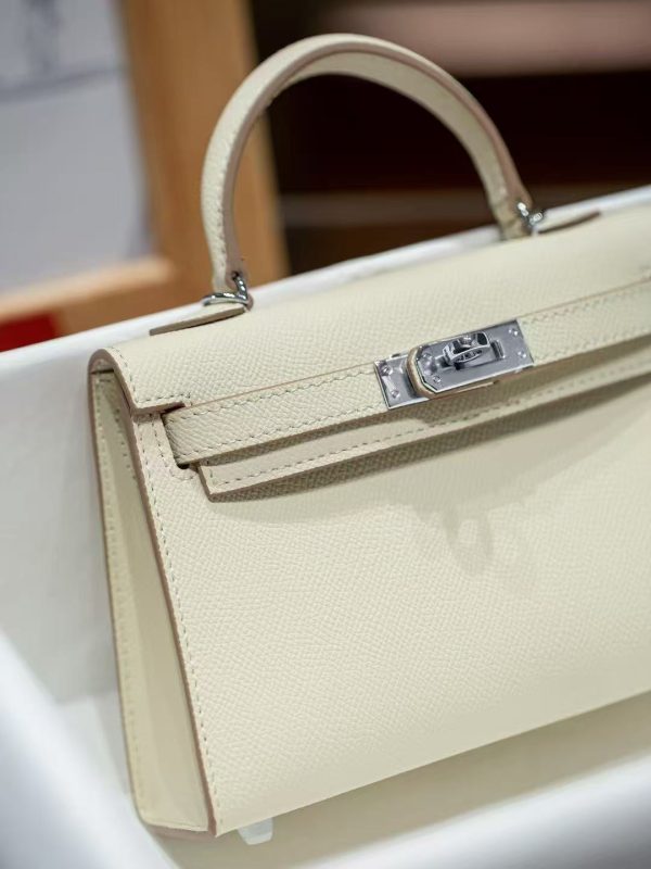 2025-016W (8) White Gold Handcrafted palmprint leather bag