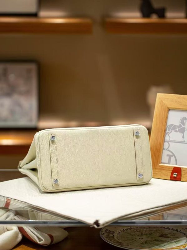 2025-018W (5) Luxury Handmade leather handbag, 30CM long white