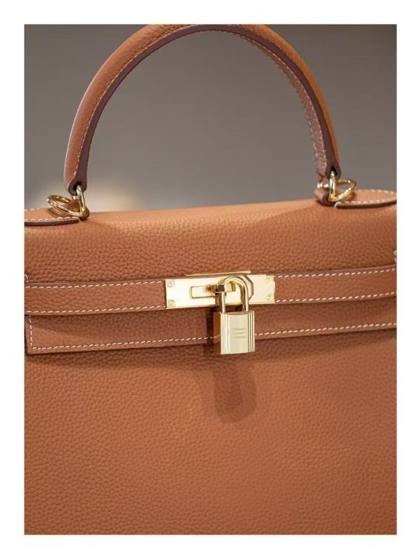 2025-021-BN (2) Luxury Handmade leather handbg-28CM-Gold Brown