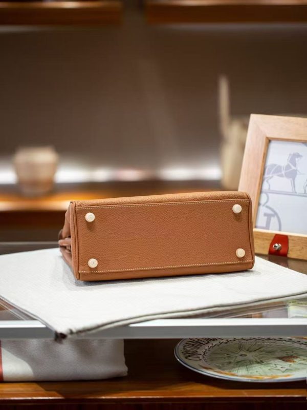 2025-021-BN (7) Luxury Handmade leather handbg-28CM-Gold Brown