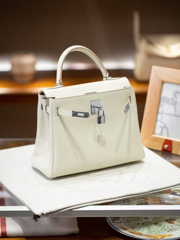 2025-022-W (4) Luxury Handmade leather handbg-28CM-Silver White