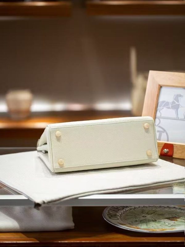 2025-022W (8) Luxury Handmade leather handbg-28CM-Gold White
