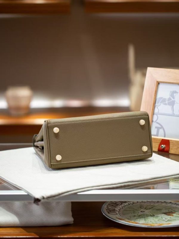 2025-024-GY (2) Luxury Handmade leather handbg-28CM-Gold Gray
