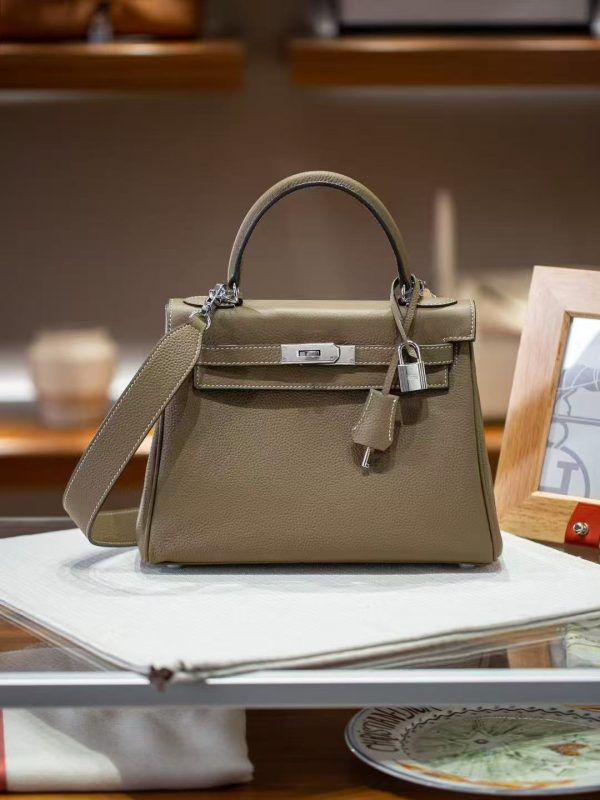 2025-024-GY (3) Luxury Handmade leather handbg-28CM-Silver Gray